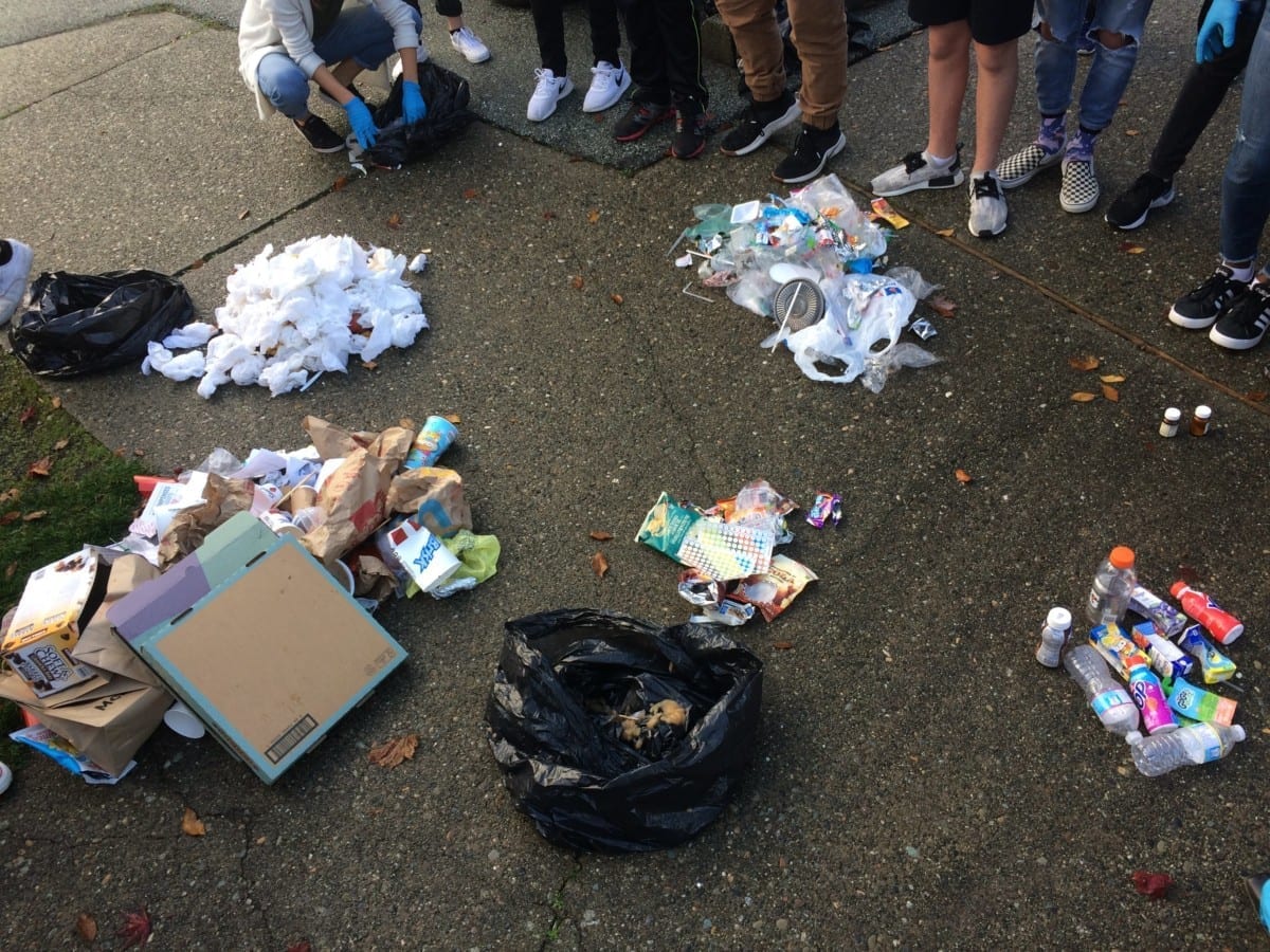recycling-sorting-day-piles-2