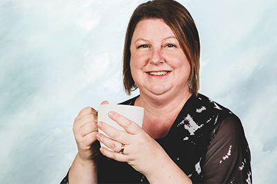 MONICA DEREGT